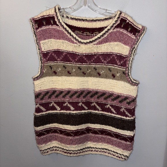 The Unbranded Brand Sweaters - Women's Multicolor Knit Sweater Vest
